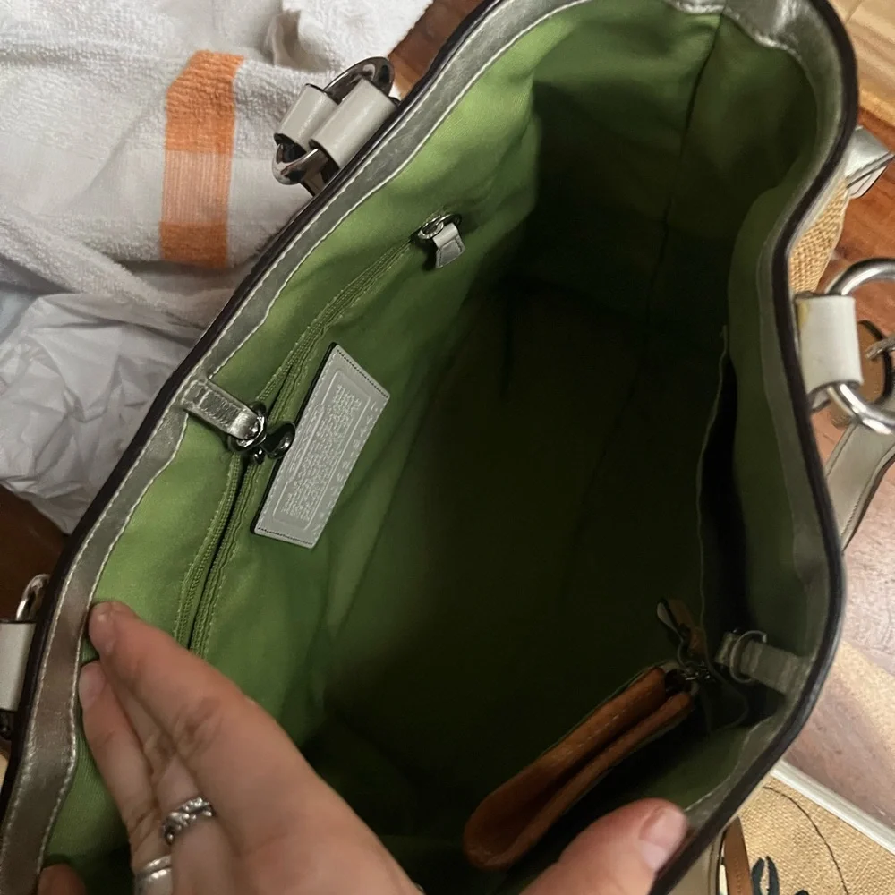 COACH Limited Straw Motif Bee Flower Satchel Tote 9447 - Picture 5 of 5